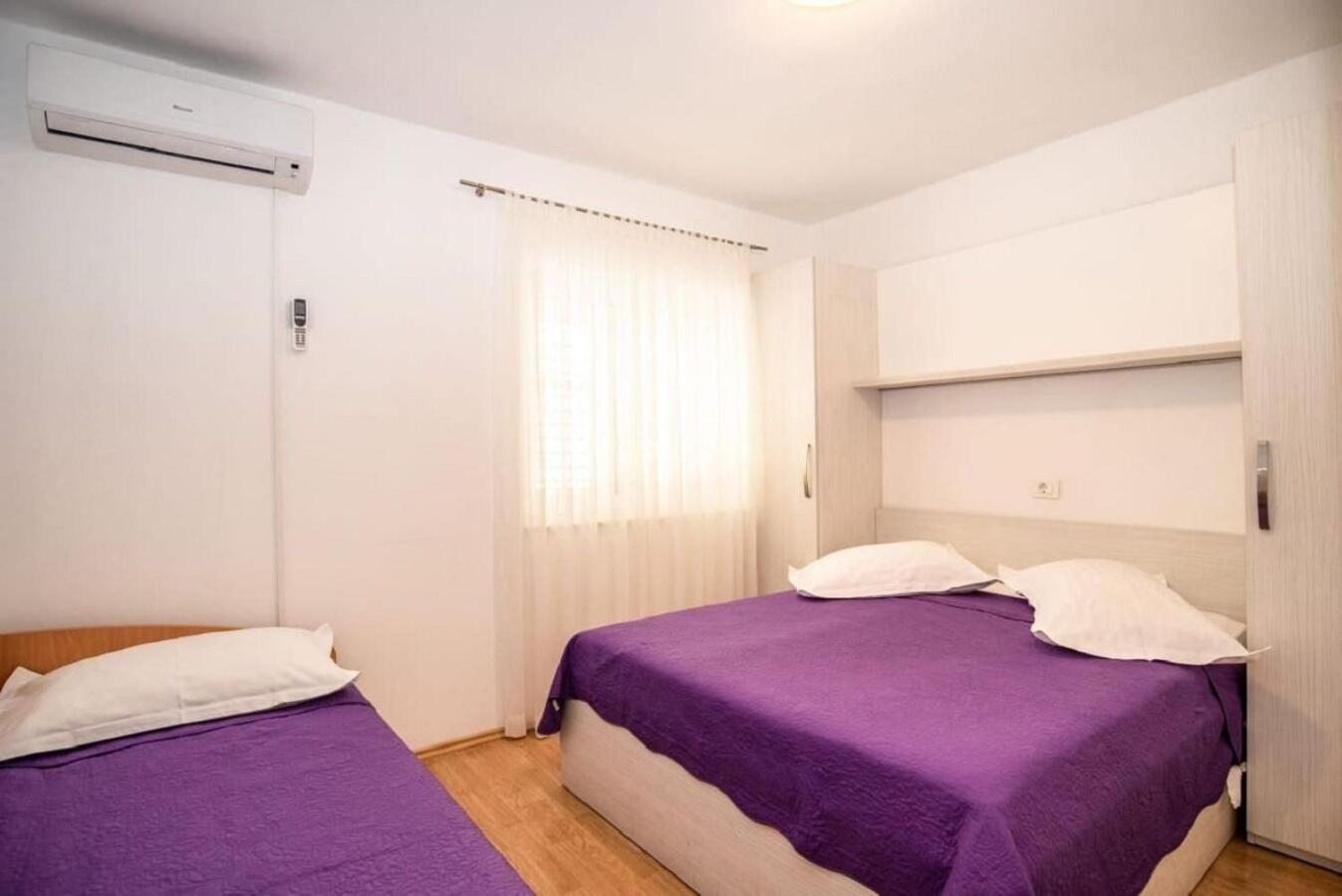 Apartments Andelko - Air Condition Baška Voda Exteriör bild